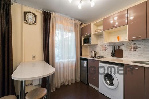 Marin Dom na Sacco and Vanzetti, 54, Єкатеринбург - квартира подобово