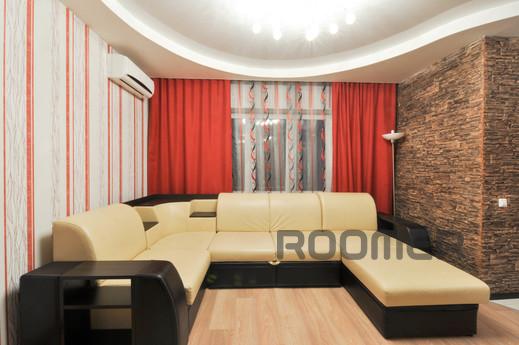 Marin Dom na Souznoy, 2, Yekaterinburg - apartment by the day