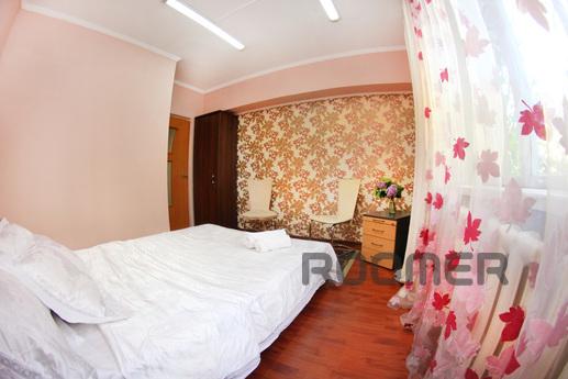3 bedroom apartment for rent Samal-1, Алмати - квартира подобово