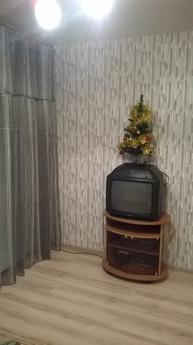 looking clean and cozy studio for rent, Іжевськ - квартира подобово