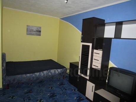 1 room apartment M.Nagibina, Rostov-on-Don - apartment by the day