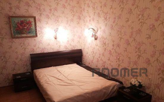 Located within walking distance of the subway. Nearby is a l