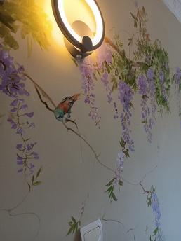 Вілла На Гірській - це триповерхова будівля, яке розташоване