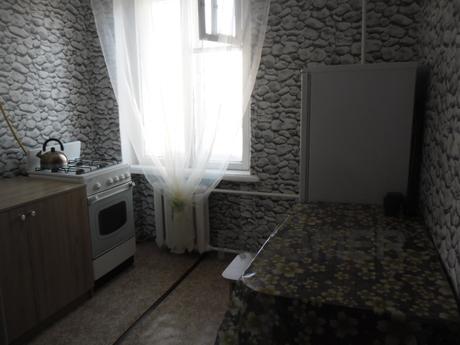 homeowners. Titova 28., Волгоград - квартира подобово