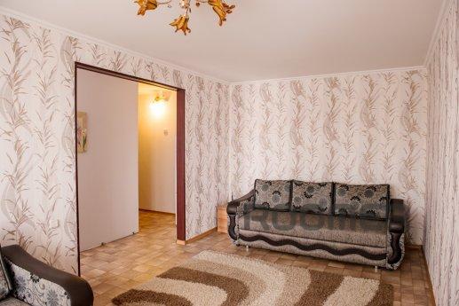 2-bedroom apartment, Karaganda - apartment by the day
