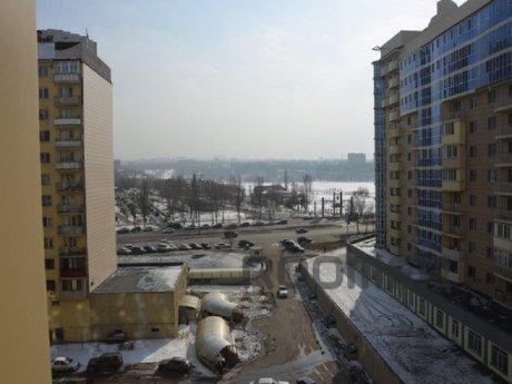 Подобово квартира біля озера Сайран, Алмати - квартира подобово