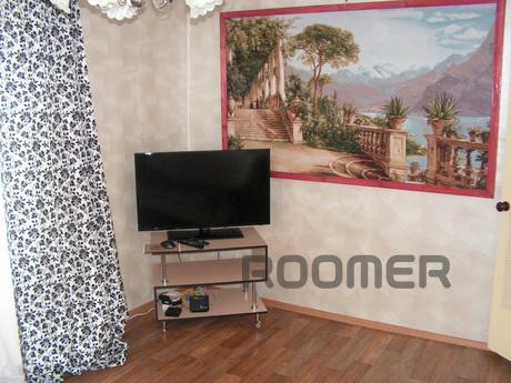 2-bedroom apartment in the center of the city, street inters