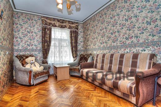 Large apartment in the center, Санкт-Петербург - квартира подобово