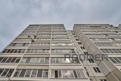 Studio apartment with city view, Perm - apartment by the day