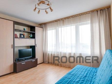 Rent one-bedroom apartment on the 18 th floor of 22-storey b