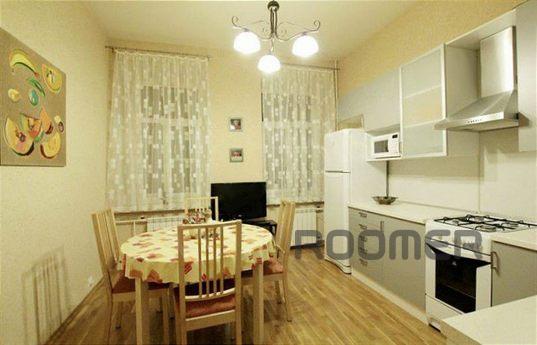 2 bedroom apartment for rent, Москва - квартира подобово
