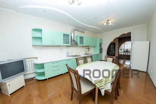 Luxury spacious apartment, Astana - apartment by the day