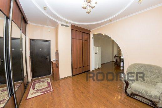 Luxury spacious apartment, Astana - apartment by the day