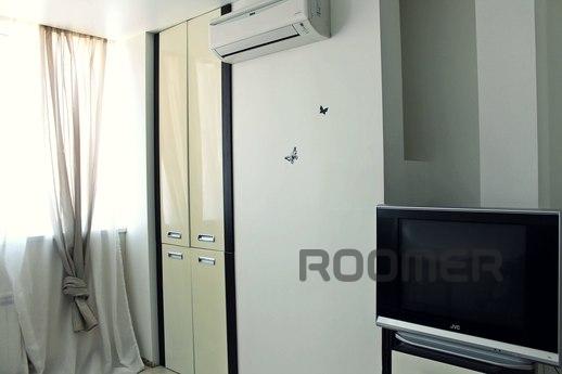 Шикарная 4-комн квартира в самом центре, Волгоград - квартира посуточно