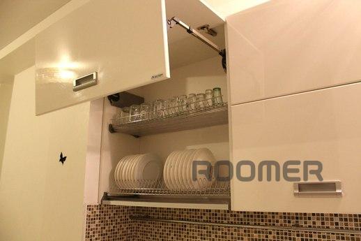 Шикарная 4-комн квартира в самом центре, Волгоград - квартира посуточно