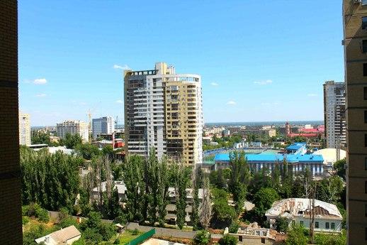 Шикарная 4-комн квартира в самом центре, Волгоград - квартира посуточно