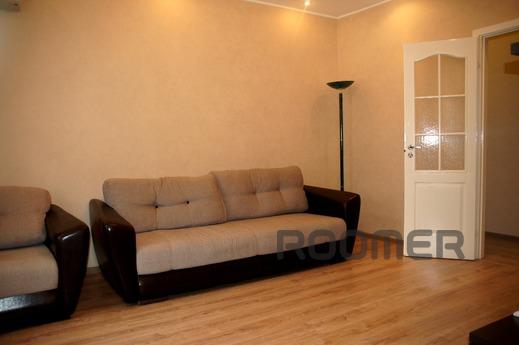 Шикарная 3-комнатна в самом центре !, Волгоград - квартира посуточно