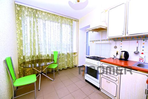 Nice 1 bedroom apartment in the center, Волгоград - квартира подобово