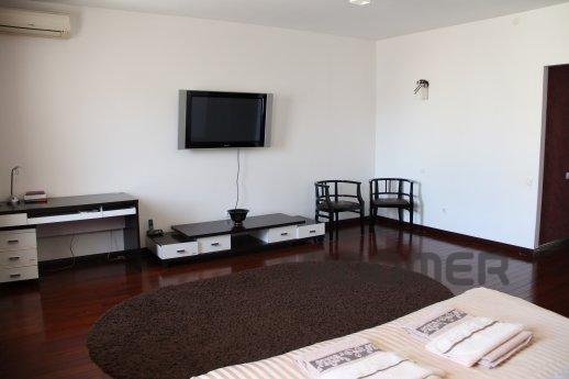 Nursaya, 2 bedroom, Astana - apartment by the day