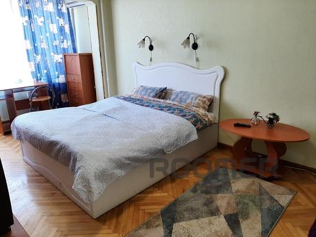 Здам затишну однокімнатну квартиру, двоспальне ліжко, диван,