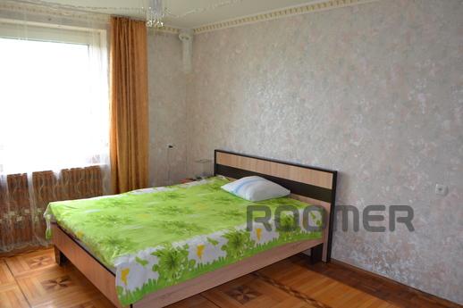 3 bedroom apartment for rent, Serhiivka - apartment by the day