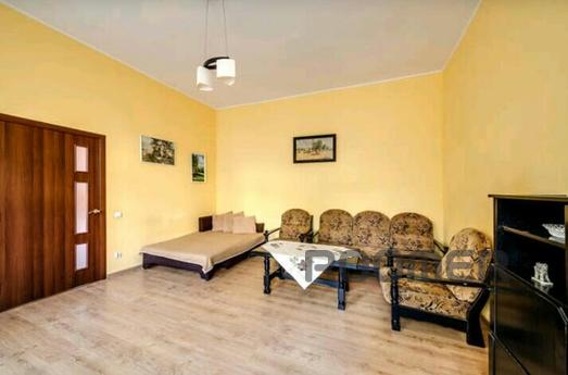 Spacious one bedroom apartment of 10 min.hodby from the Mark