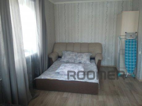 Здається подобово однокімнатна квартира в центрі міста Караг