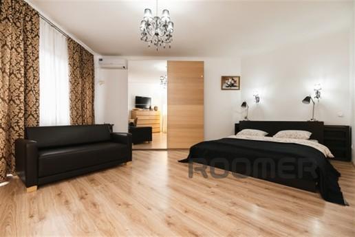 For rent apartment near the subway. Euro renovation. See pho