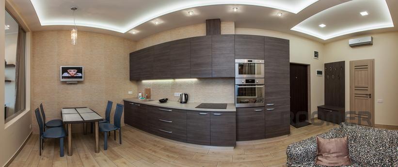 2 bedroom apartment, 'Hi-Tech', Odessa - apartment by the day