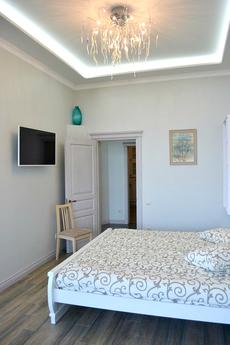 Нова 3х кімнатна квартира «Sunrice», Одеса - квартира подобово
