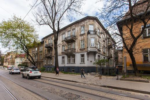 ♥ Bright Studio ♥ 2M to Lviv Polytechnic, Lviv - apartment by the day