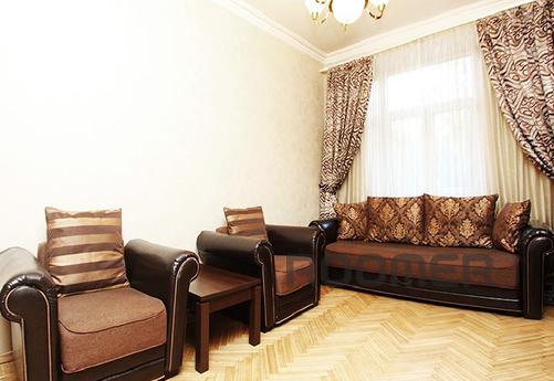 1-комнатная квартира в новом доме, Екатеринбург - квартира посуточно