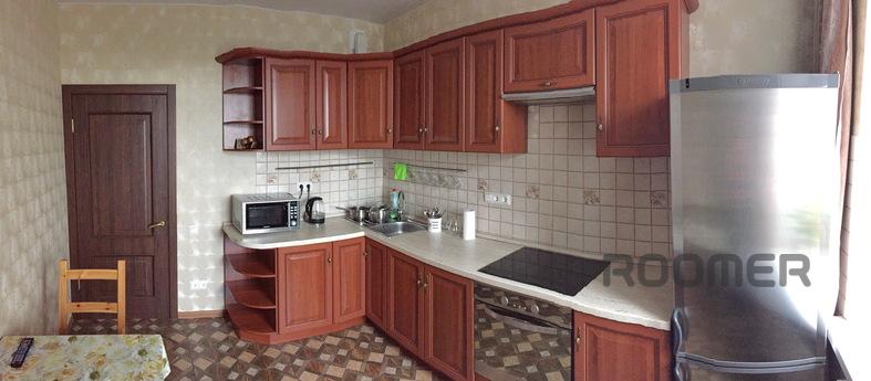 Bright apartment close to the metro, Saint Petersburg - apartment by the day
