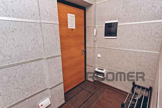 2 bedroom apartment  near the airport, Ростов-на-Дону - квартира подобово