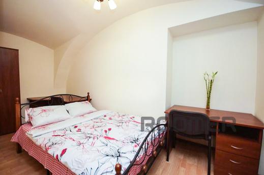 2 bedroom apartment near the mall, Rostov-on-Don - apartment by the day