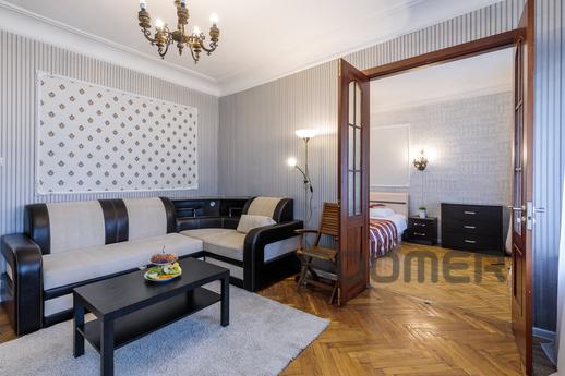 Daily rent 3-room apartment, Saint Petersburg - apartment by the day