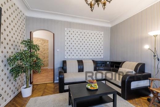 Daily rent 3-room apartment, Saint Petersburg - apartment by the day
