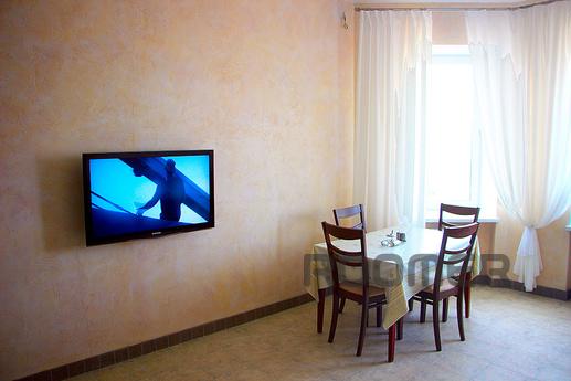 VIP квартира у моря, Чорноморськ (Іллічівськ) - квартира подобово