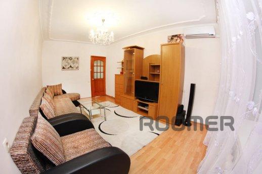 Уютная квартира в районе парка Горького, Алматы - квартира посуточно
