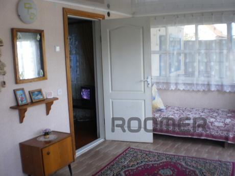 Summer Cottage for rent in Berdyansk, Berdiansk - apartment by the day