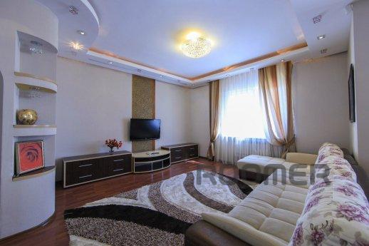 3 кімнатна квартира в оренду, Алмати - квартира подобово