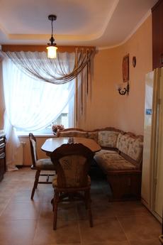 2-bedroom apartment in a new house, Odessa - apartment by the day