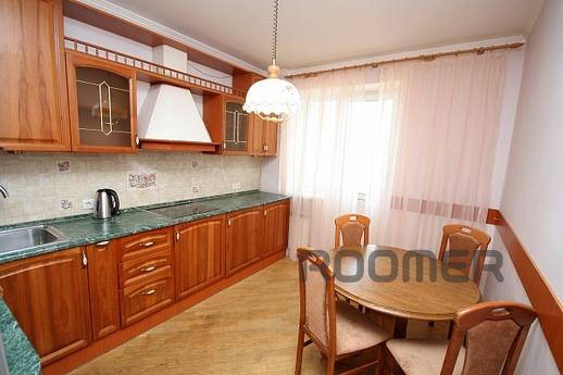 Rent apartment, proprietress, Yekaterinburg - apartment by the day