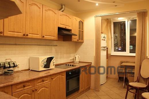 Rent apartment, proprietress, Yekaterinburg - apartment by the day