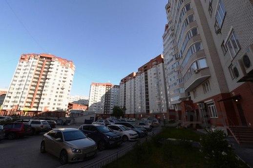 Однокомнатная студия в центре, Тюмень - квартира посуточно