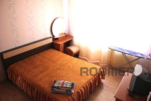 Bedroom large bright apartment, Тюмень - квартира подобово