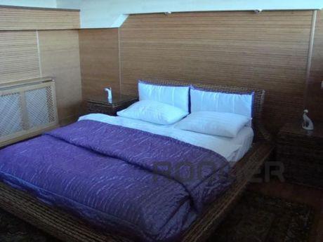 I rent a house on the bank of the Dniepe, Dnipro (Dnipropetrovsk) - apartment by the day