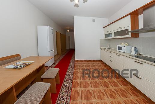 2 bedroom apartment with hotel service, Астана - квартира подобово