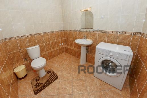2 bedroom apartment with hotel service, Астана - квартира подобово