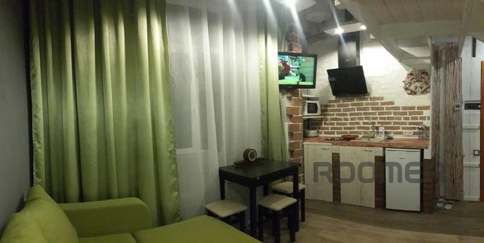 7 minutes from the metro JZ!, Kharkiv - apartment by the day